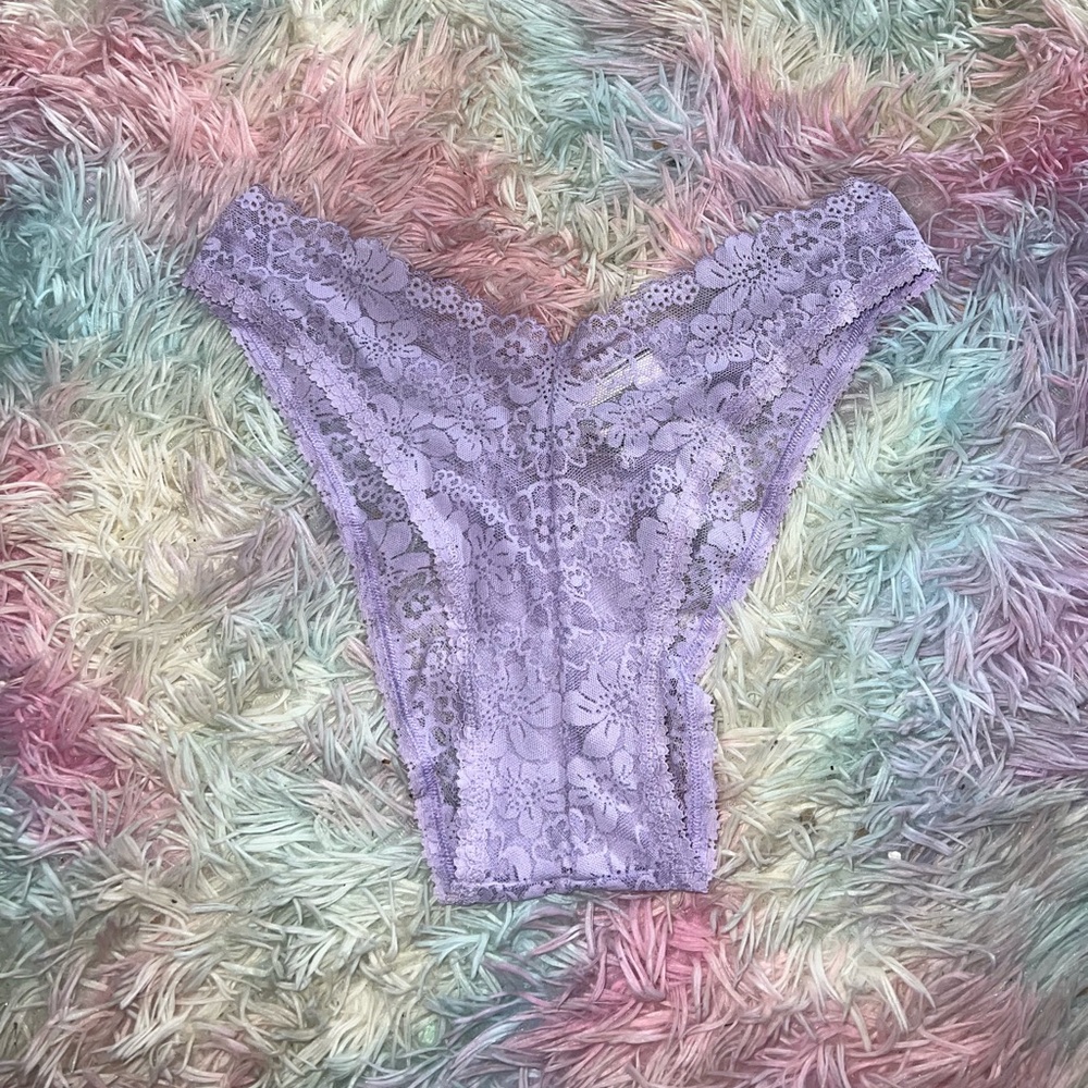 NWT Victoria’s Secret PINK Lace Brazilian Panty